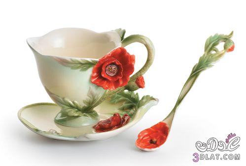 فناجين للشاي بتصاميم تحفة