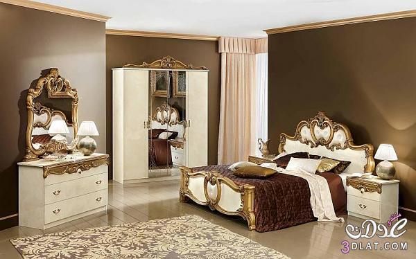 غرف نوم ذهبية رائعة وانيقة 2025