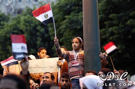 فودافون تتهم الحكومة المصرية باستغلالها في بعث رسائل قصيرة لحسابها..