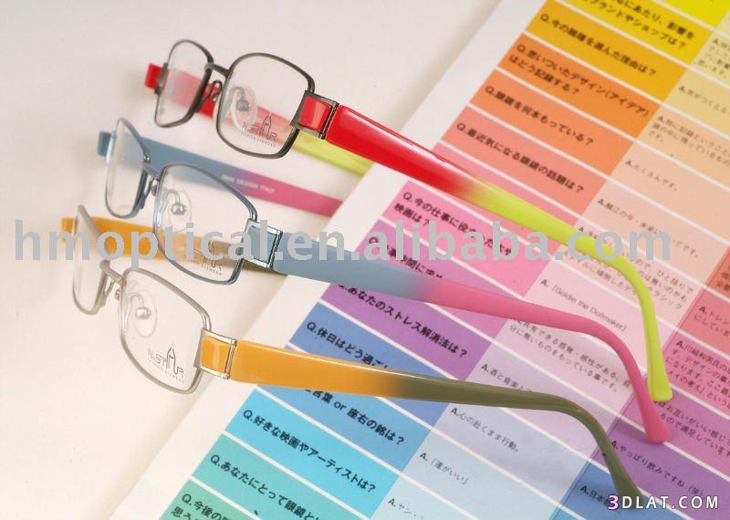 النظارات الملونة تحد من نوبات الصداع
