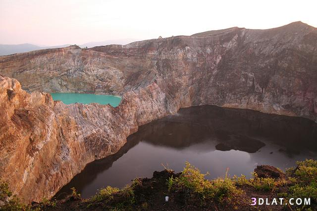 البحيرات العجيبة الملونة في اندونيسيا بالصور الكتير