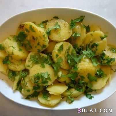 طريقة عمل سلاطة البطاطس  بالشمر طبق صحي وخفيف