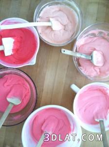 تورتة باللون الوردى ، كيك درجات الروز ، بالشرح والصور التورتة الوردية Omber Cake