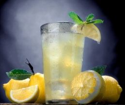 عصير الليمون الهندي والأناناس.طريقة تحضير عصير الليمون الهندي والأناناس