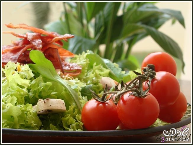 طريقة عمل Simple salad , وجبة سريعة التحضير رائعة لذيذة بالصور .. أكلات عالمية