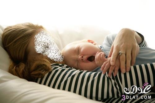 فائدة نوم الاطفال بجانب الام , يجب نوم الاطفال بجانب الام لعمر 3 سنوات