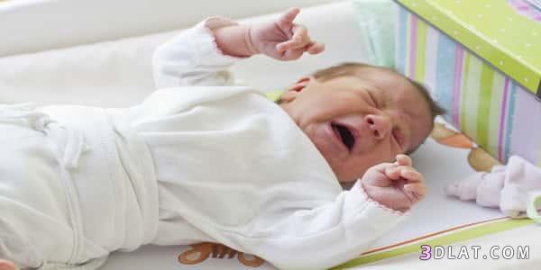 أسباب واعراض الغازات عند الأطفال حديثي الولادة,طرق علاج الغازات عند الأطفال