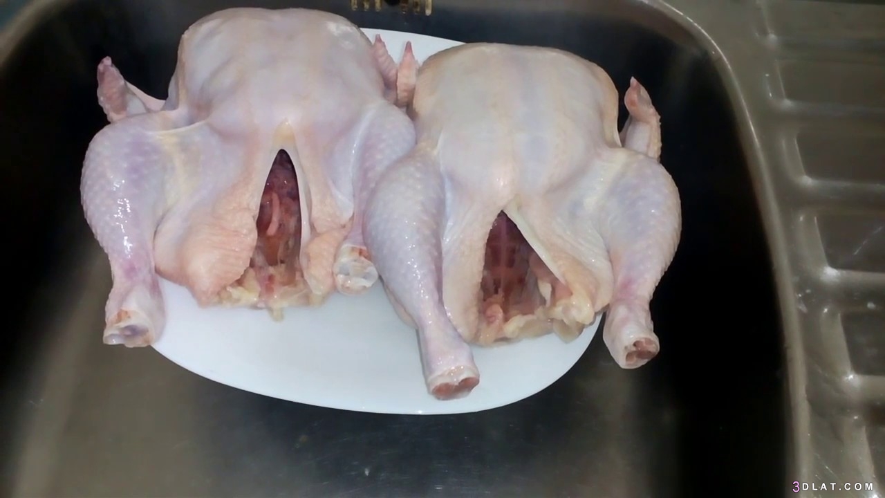 طرق لغسل الدجاج كيف تغسلين  الدجاج بالخطوات  آراء تعارض تنظيف الدجاج