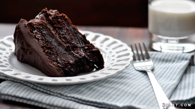 تحضير الكيكة العادية الهشة بالشوكولاتة بالخطوات والصور،طريقة عمل الكيكة الع