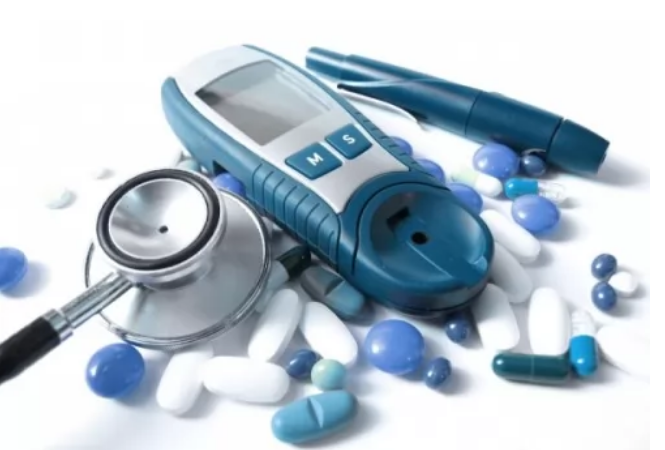 عوامل الإصابة بمرض السكري ،مضاعفات مرض السكري،ما هو الفرق بين مرض السكري من