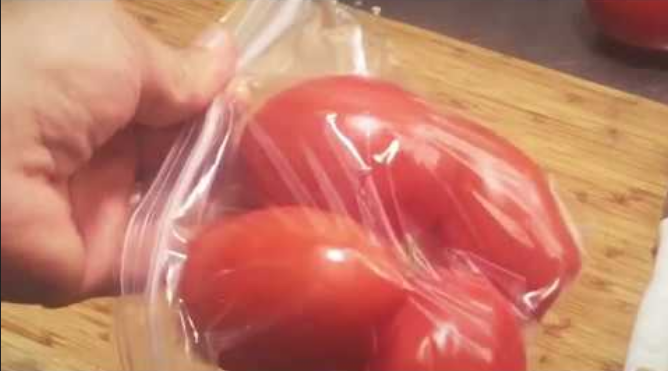 طرق حفظ الطماطم في الفريزر ،طرق تفريز الطماطم