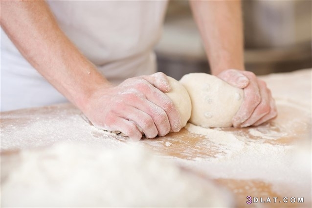 طريقة عمل خبز البوري الهندى،كيف تحضرين العيش الهندى بالخميرة وبدون خميره .