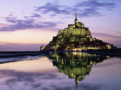 قلعة الرعب الفرنسية تستقبل 26 مليون سائح سنوياً