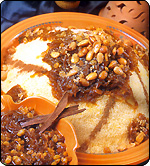 الكسكس باللحم والبصل والزبيب والحمص من المطبخ المغربي , طريقة الكسكسي المغربي