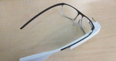عرض نسخة تجريبية من نظارة جوجل للبيع داخل أمريكا