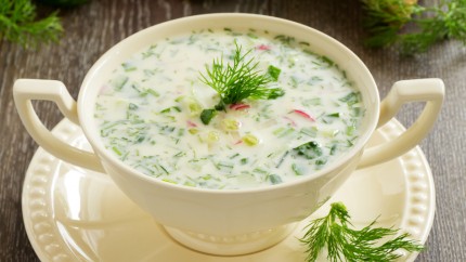 طريقة عمل حساء روسي تقليدي بارد