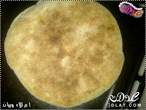 طريقة تحضير بيتزا سريعة بالخبز المغربي,من مطبخي وبالصور تحضير بيتزا التونة بالخبز