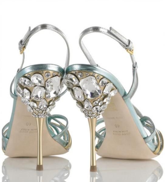 المجوهرات تزيين حذاء زفافك ، احذية زفاف براقة ، حذاء زفاف مرصع بالمجوهرات