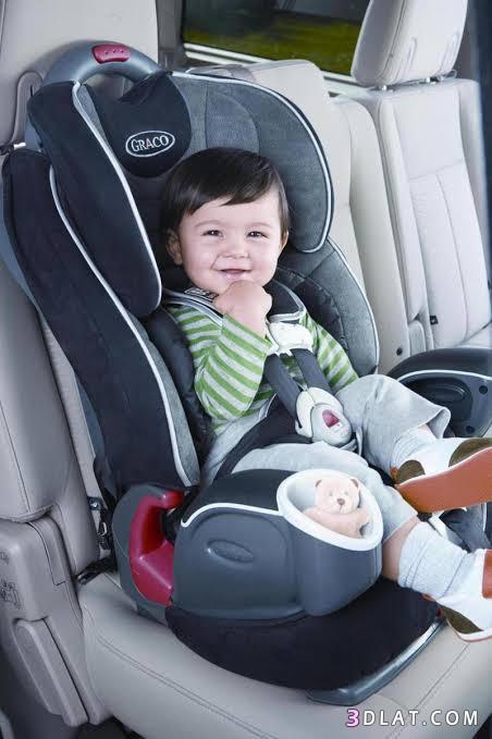 هل من الآمن نوم طفلك الرضيع في كرسي السيارة؟