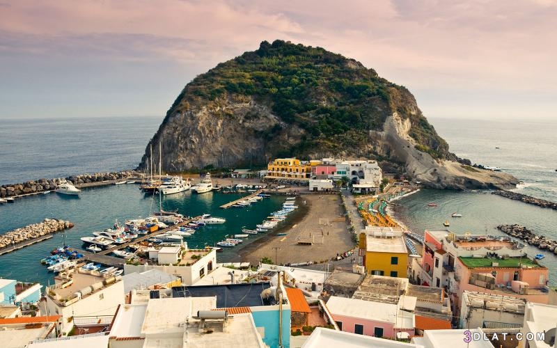 جزيرة إيشيا الإيطالية ، الوجهه المناسبة لك في عيد الاضحى