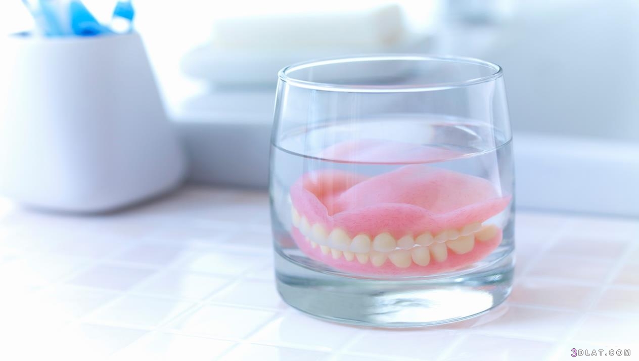 كيف يمكنني تنظيف طقم الأسنان؟بطرق سهلة وبسيطة تنظف طقم الأسنان فى دقائق