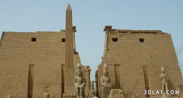 28 مسلة مصرية قائمة في العالم منها ثمانية فقط موجودة في مصر.