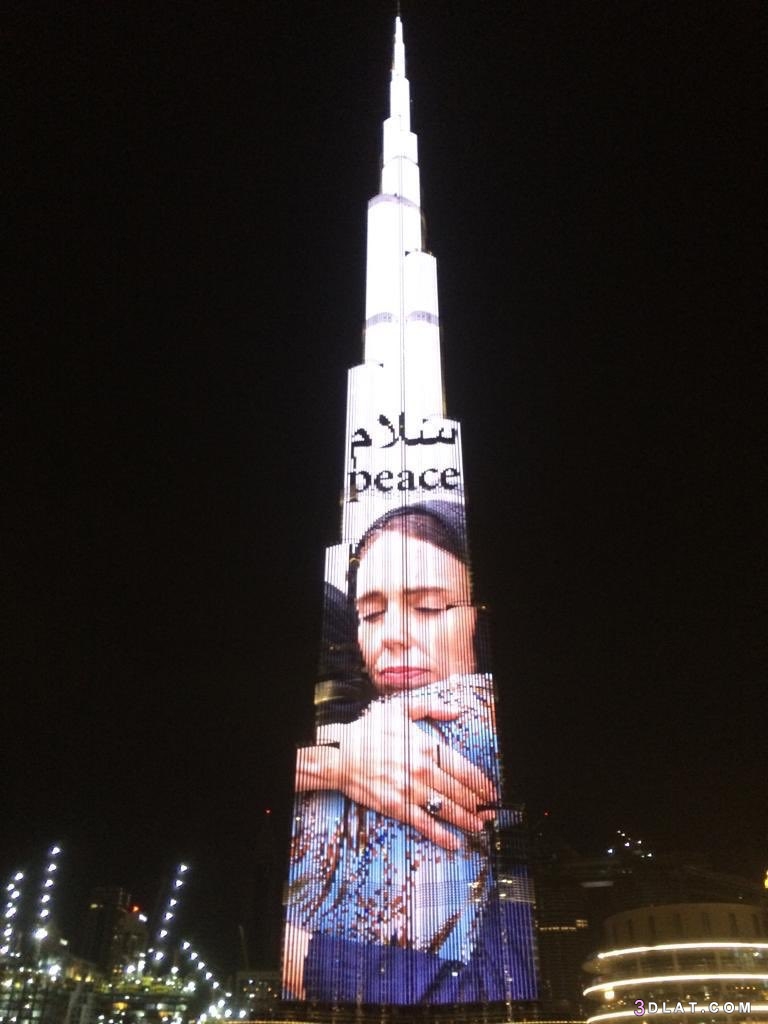برج خليفة في دبي يتزين بصورة رئيسة وزراء نيوزيلندا "محجبة"