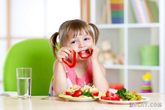 كيف تعرفين أن طفلك يأكل جيدًا؟