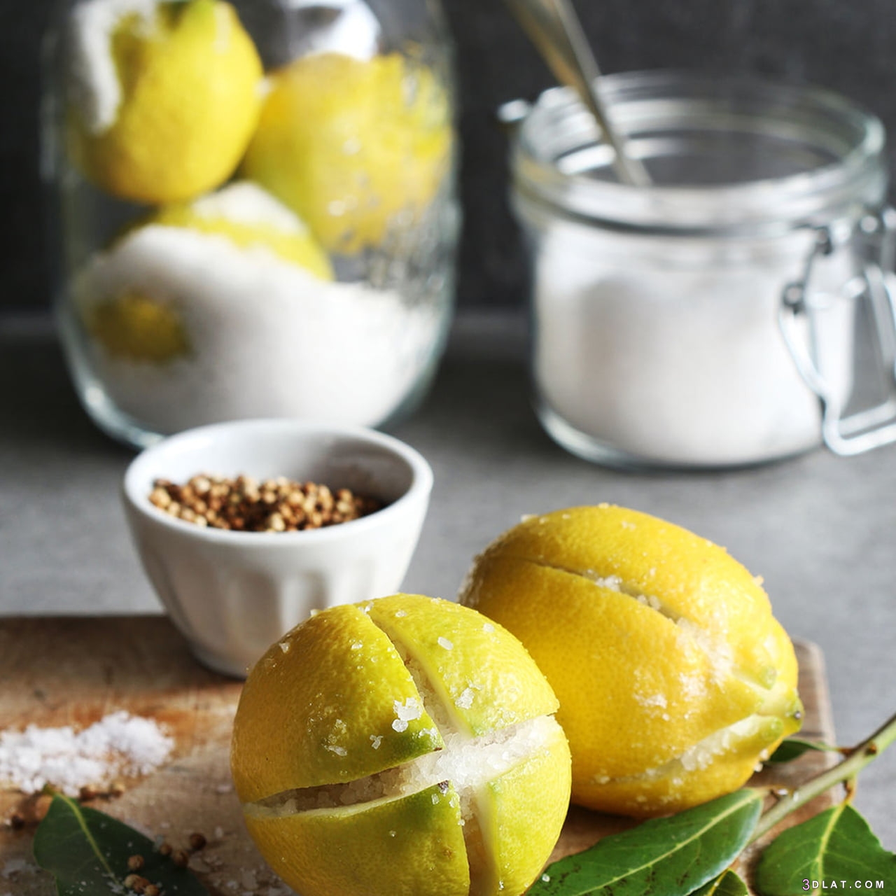 مخلل الليمون ،طريقة مخلل الليمون المعصفر ،عمل الليمون المخلل، تخليل قشر الل