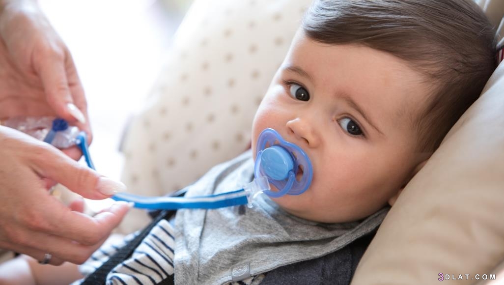 ‫السكّاتة (اللهاية) ترفع خطر إصابة الطفل بالتهاب الأذن الوسطى