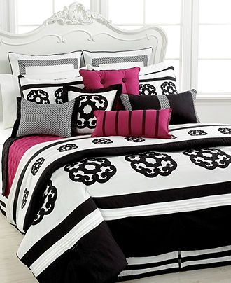 مفارش سرير جميلة مطرزة - أروع تصميمات من مفارش السرير المودرن - مفروشات عصرية للبيوت المودرن - اروع مفارش سرير عالمية