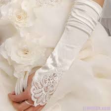 قفازات عروس روعة ، أجمل قفازات للعرائس 2024  قفازات راقية لأحلى عروسة
