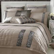 مفارش سرير راقية / حدث المفارش بالوان متمزية / Upscale bed mattresses