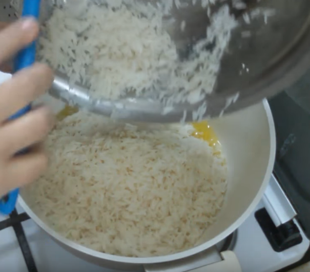 فتة الدجاج بالأرز،طريقة فتة الدجاج بالأرز ،فته الدجاج بالزبادى تعرفي على طريقة فته ال