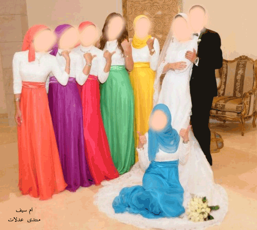 تقاليع مرحة و فساتين أخوات العروس