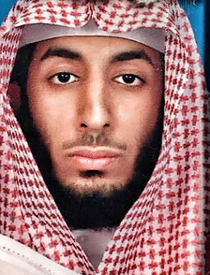 "ذباح داعش" يعتذر لعائلته عن انكشاف هويته
