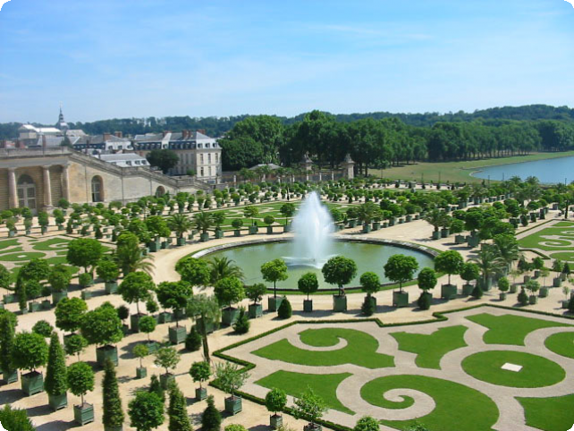 حدائق فرساي في فرنسا 2024