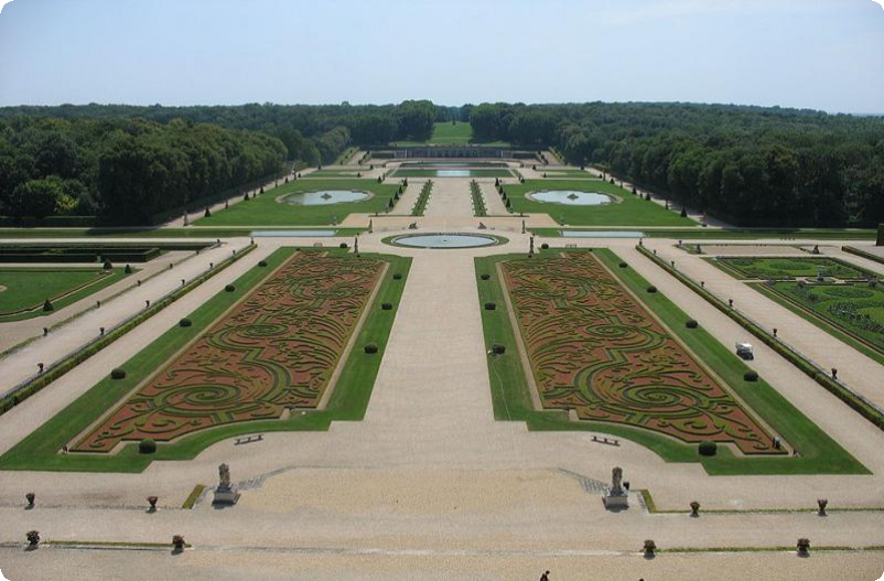 حدائق فرساي في فرنسا 2024