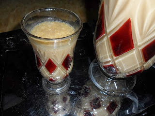 عصير الكرعة الحمرا مع الحليب طريقه عمل عصير الكرعة الحمرا مع الحليب