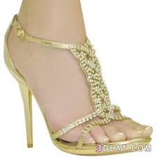 أحذية فخمة ذهبية2024 أجمل و أفخم الأحذية باللون الذهبي لعام 2024.. تألقي في مناسباتكِ