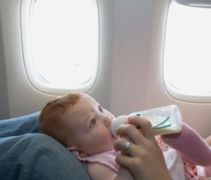 أدوات السفر التي يحتاجها الرضيع مدعمة بسعر المملكه السع