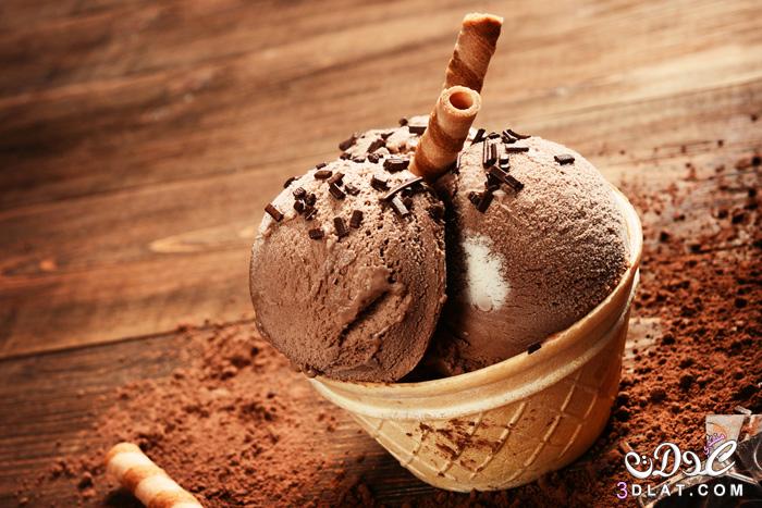 آيس كريم النوتيلا برقائق الشوكولاتة طريقة عمل آيس كريم النوتيلا برقائق الشوكولاتة للا