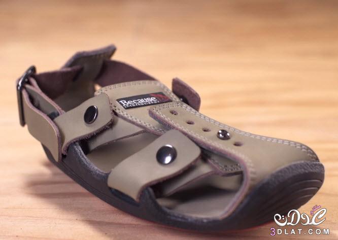 تصميم مبتكر حذاء ينمو مع الطفل حتى 14 سنة صمم خصيصًا لفقراء أفريقيا