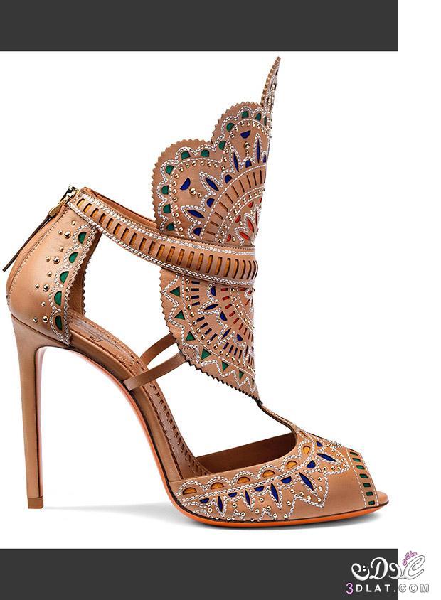 أحذية “سانتوني” الجديدة مستوحاة من مراكش وفن الأرابيسك ، أحذية غريبة
