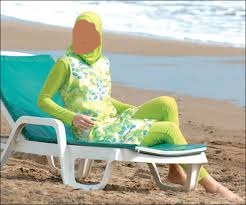 ملابس صيفيه للمحجبات للجلوس علي الشاطئ **ملابس للشاطئ للمحجبات