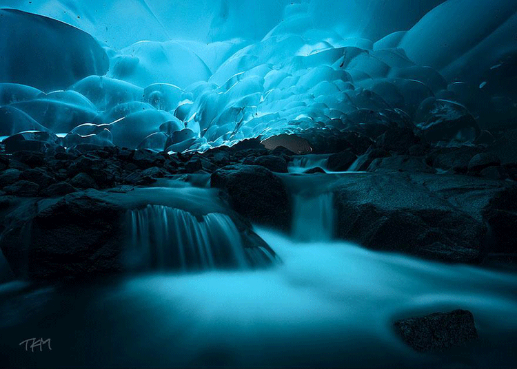 صور طبيعيه لكهف جليدي ,أجمل المناظر الطبيعيه الساحره 2024