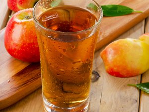 طريقة تحضير عصير مكعبات التفاح
