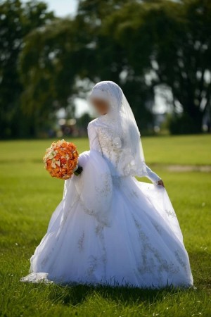 أحدث فساتين زفاف للمحجبات 2024، فساتين الزفاف للمحجبات ولا أروع