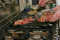 طريقة طبخ لحم الغنم 2024 كيفية تحضير لحم الغنم المشوي 2024 خطوات لطبخ لحم الغنم المشوي