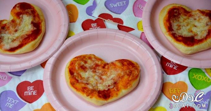 طريقة عمل قلوب بيتزا المارجريتا بالصور2024, كيفية اعداد قلوب بيتزا المارجريتا بالصور